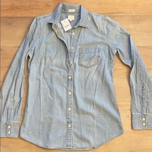 NWT JCrew Jean shirt size XS